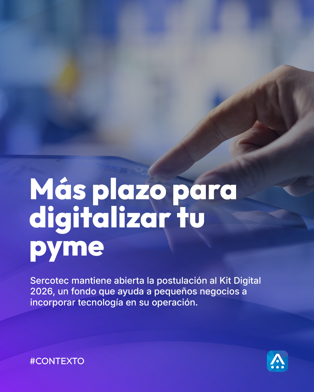 Persona tocando la pantalla de una tablet, con fondo degradado azul y morado